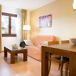 Bcn House Apartman